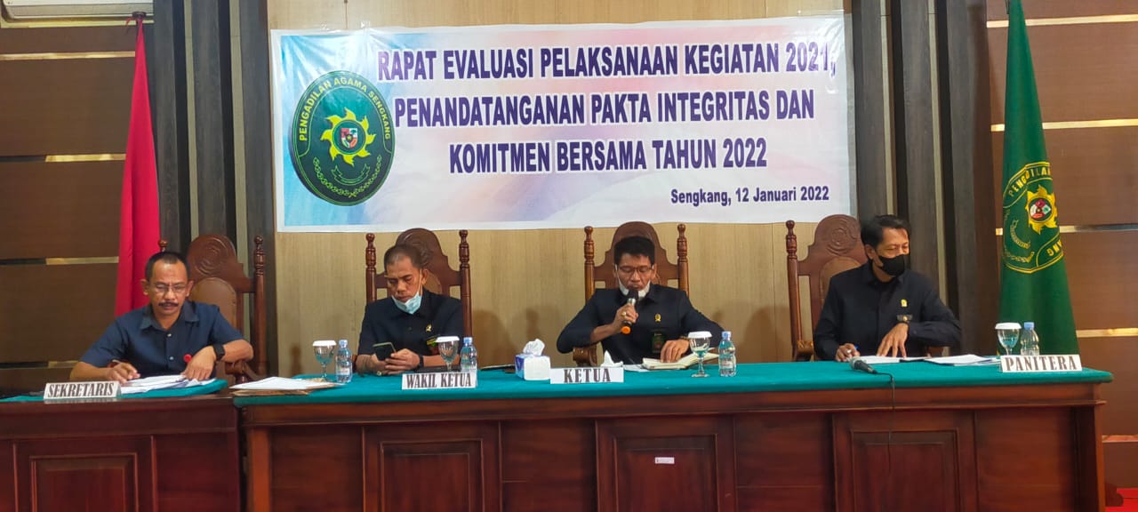 Evaluasi dan Komitmen 1