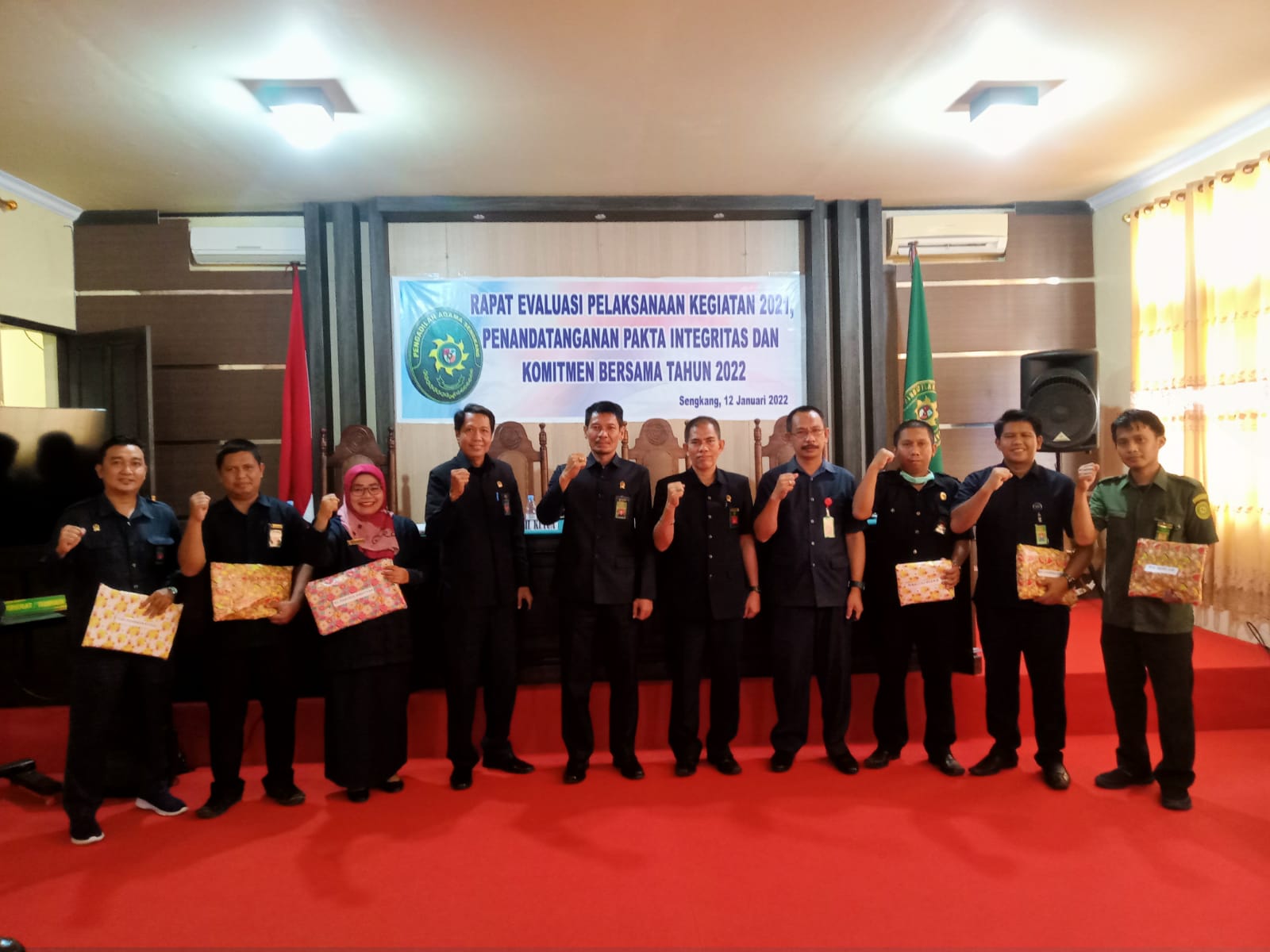 Evaluasi dan Komitmen 5